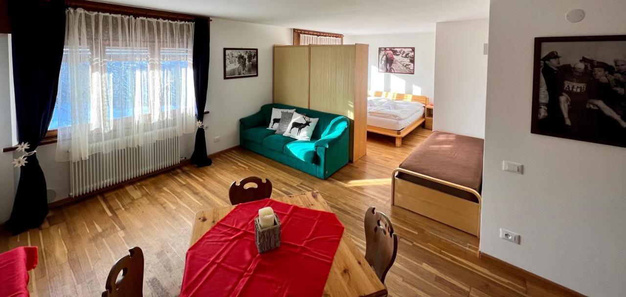 B&B Chalet Nicolussi トレント エクステリア 写真